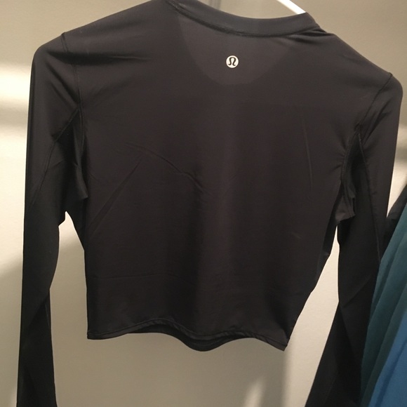 Mesh Cropped Long Sleeve - Picture 3 of 6